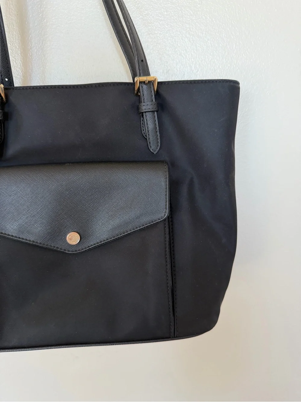 MICHAEL MICHAEL KORS Large Jet Set  Black Leather Snap Pocket Nylon Tote Bag